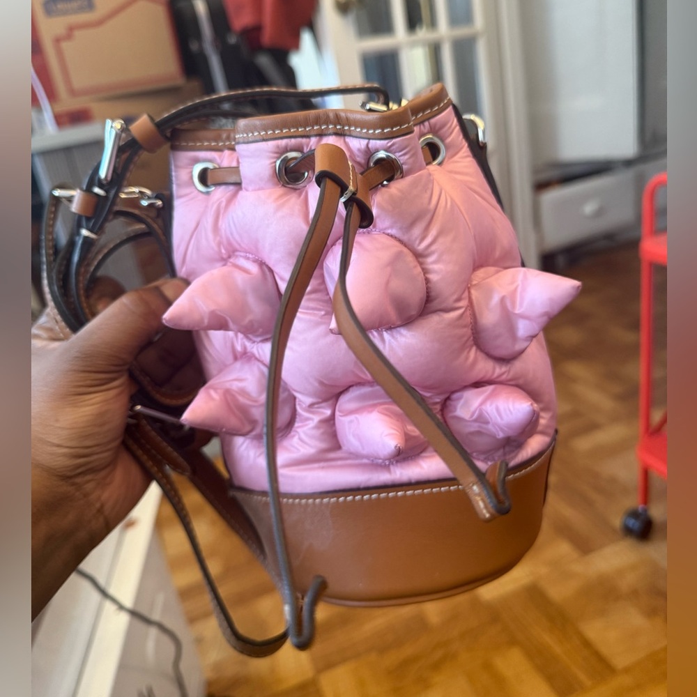 Moncler Genius 1 Moncler JW Anderson Critter Bucket Bag Pink Down